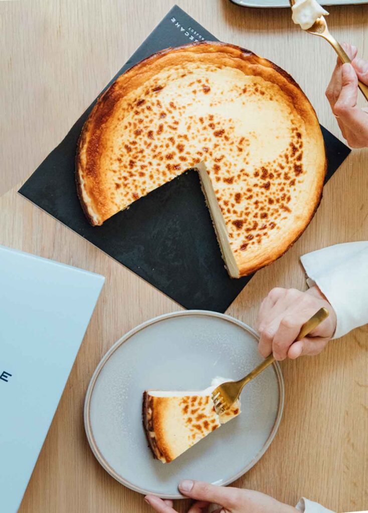 Medium & Large Cheesecakes at Cheesecake Project